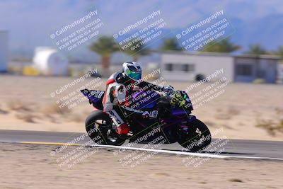 media/Oct-30-2022-CVMA (Sun) [[fb421c3cec]]/Race 16 Amateur Supersport Middleweight/